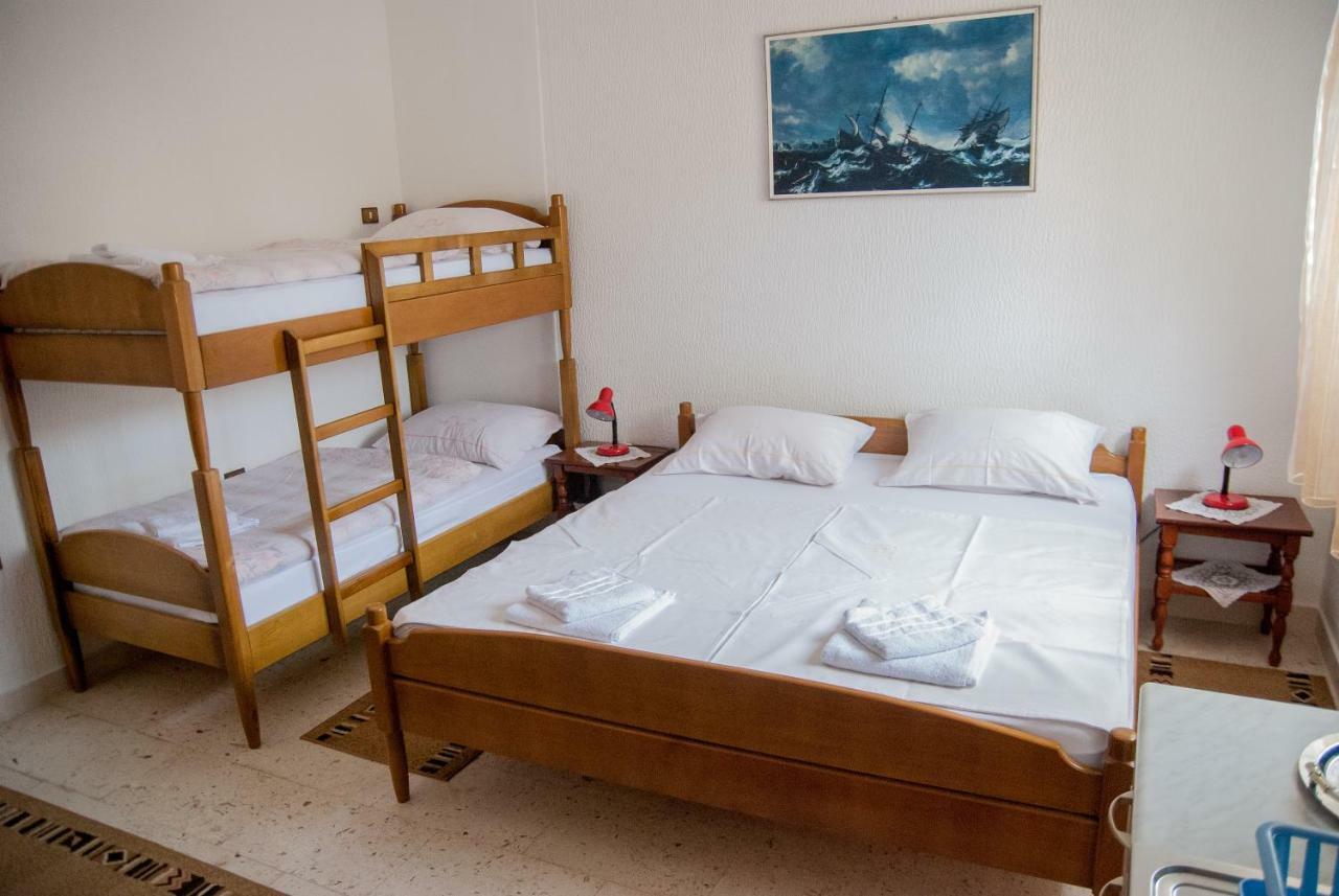 Apartment Slobo Требине Екстериор снимка