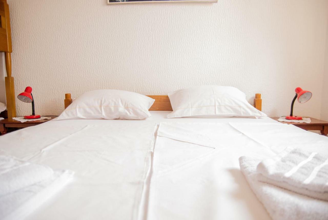 Apartment Slobo Требине Екстериор снимка